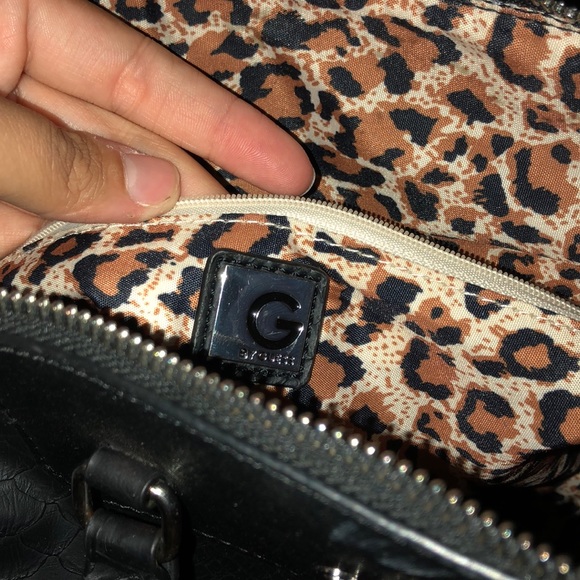 Guess Purse - Picture 2 of 2